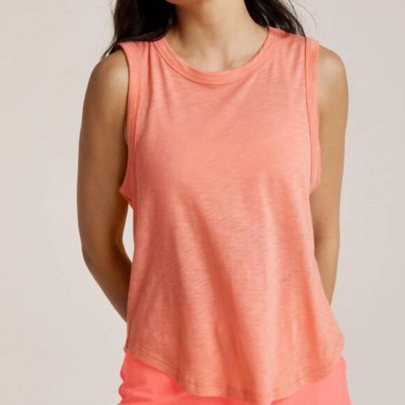 NWOT Beyond Yoga Curved Hem Tank Peach Small - Picture 2 of 4